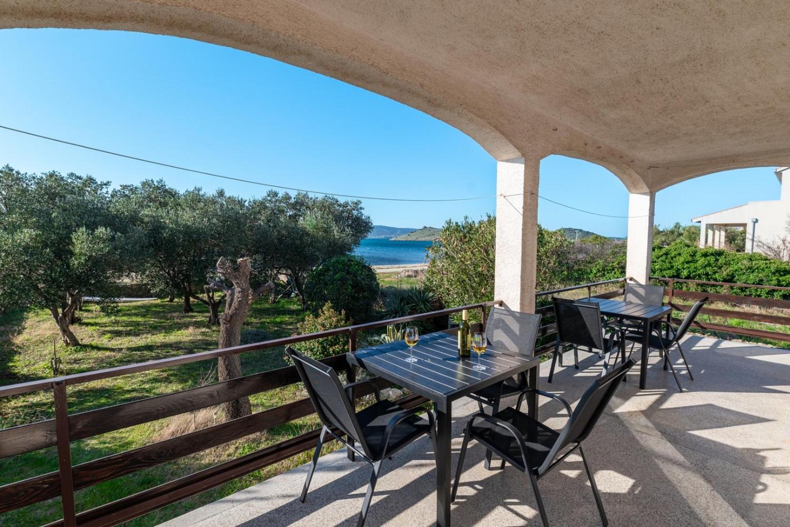 Beachfront Apartment Lostura Turanj Ngoại thất bức ảnh